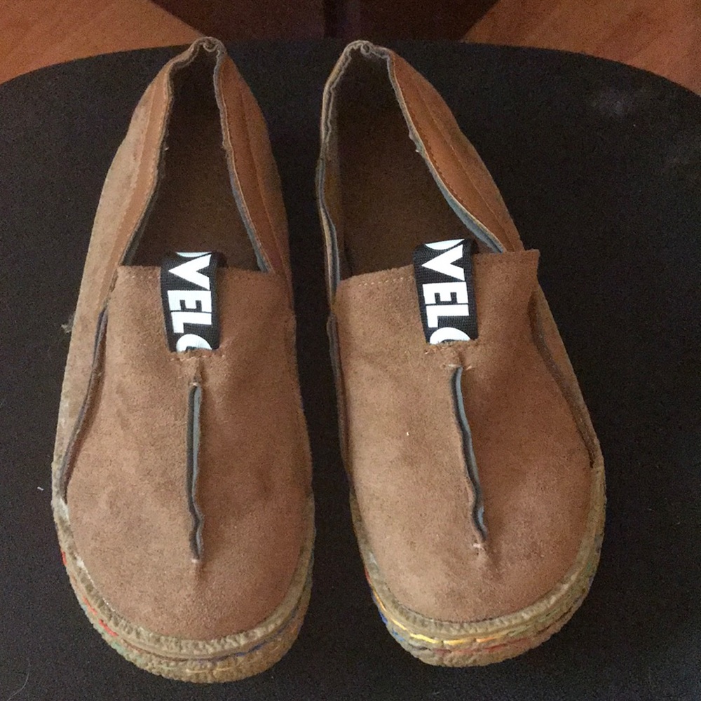 Leather shoes